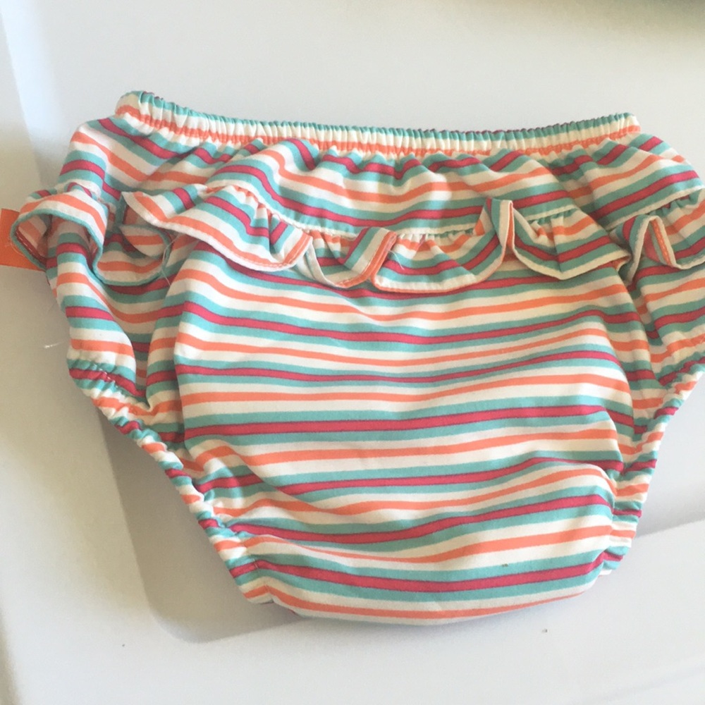 Nwot LASSIG 18 mths